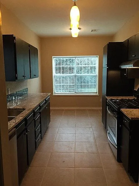 5218 E 90th Court — Photo 3