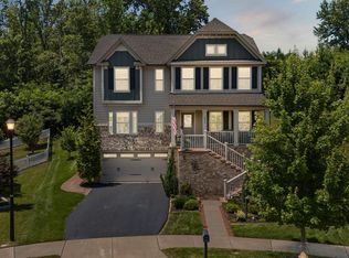 2044 Scarlet Pine Rd, Dumfries, VA 22026