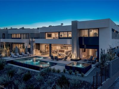 29 Falling Ridge Ln, Henderson, NV, 89011
