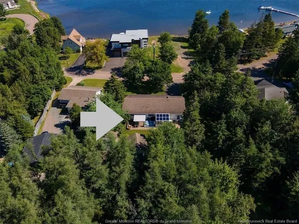 341 Cornwall, Shediac, NB E4P 1N9