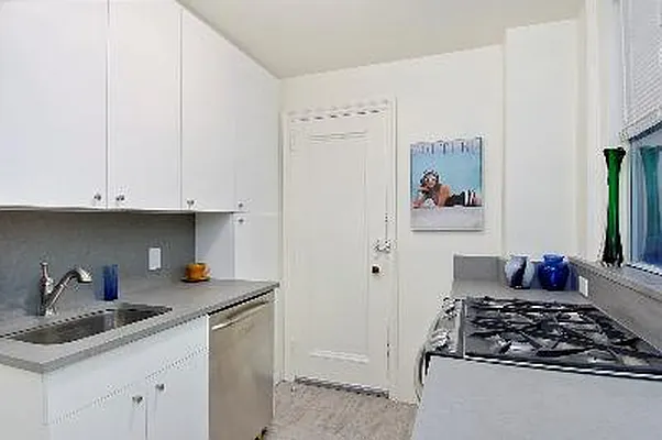 Sold by Corcoran | media 16