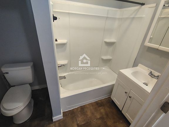 4th image of 1001 W 1st St APT 1