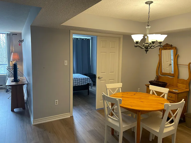 1510 Richmond St #410 — Photo 15