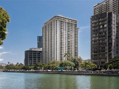1717 Ala Wai Blvd APT 2202, Honolulu, HI, 96815