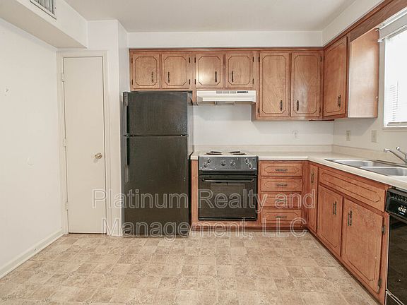 5th image of 282-3 Northridge Dr