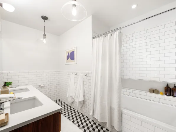 1 Main Street image 13 of 13