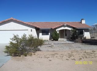 11175 Tecopa Rd, Apple Valley, CA 92308