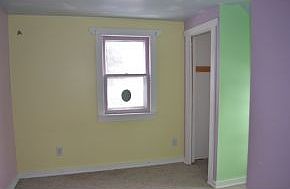5th image of 605 Pinehurst Ct