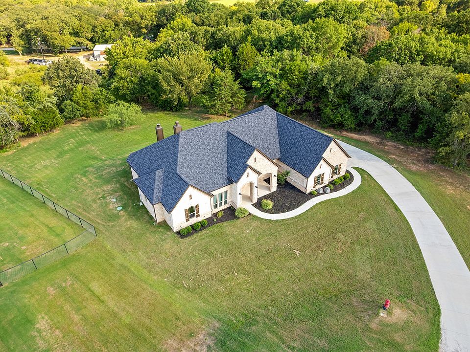 1st image of 1055 Meadow Wood Ter