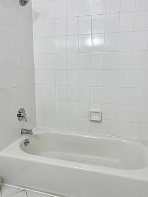 Rented by Compass | media 7