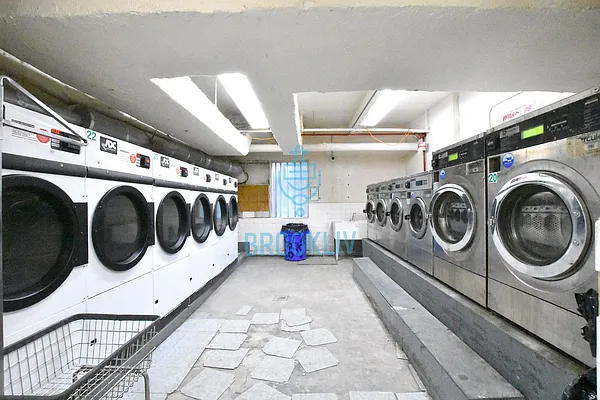 Rented by null | media 10