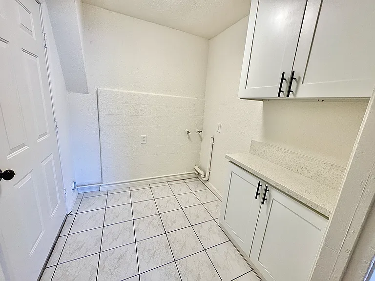 6418 Tujunga Ave #6424-7/8 — Photo 5