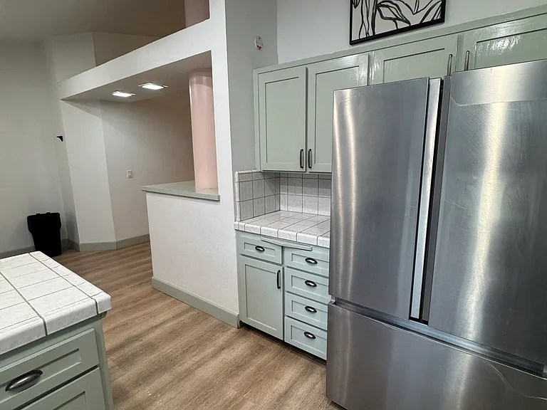 2211 N Pinkham St — Photo 20