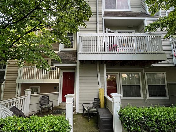2nd image of 5715 Chapman Mill Dr APT 340