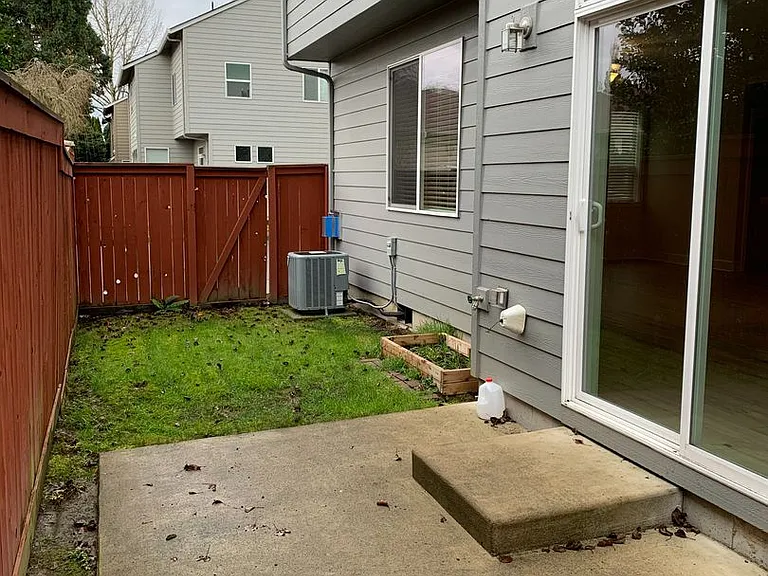 11603 NW 27th Ct — Photo 27