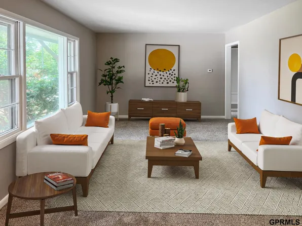 2434 S 48th Ave, Omaha, NE 68106