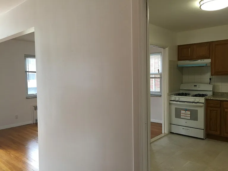 2152 South St #1 — Photo 4