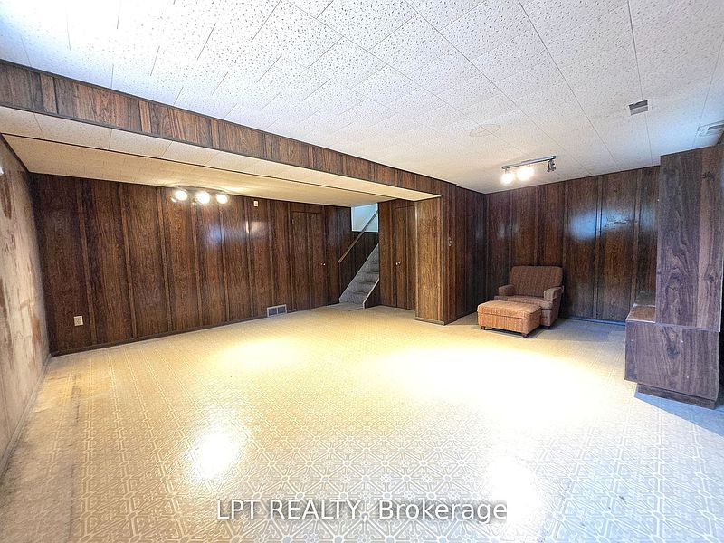Toronto House for rent - 3 Bedrooms — photo 11