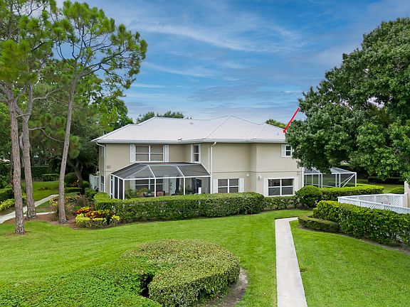 4th image of 2901 SW Lakemont Place
