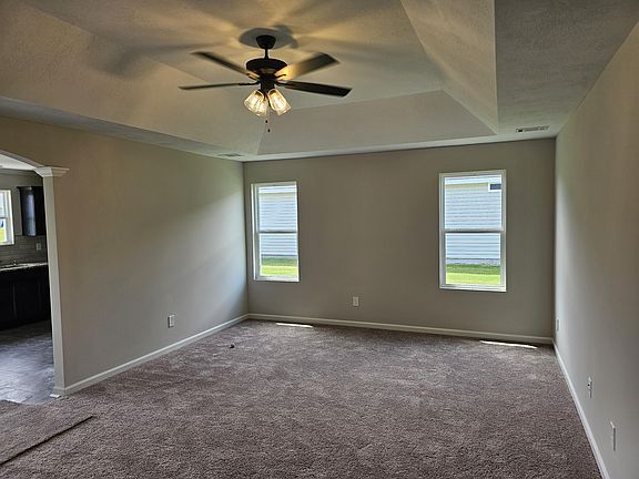 3rd image of 3080 Easton Drive