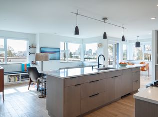 403 13th Ave E #3, Seattle, WA 98102