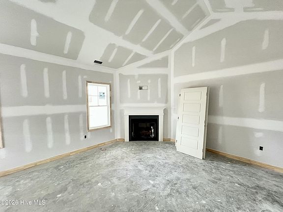 4th image of 311 Creeks Edge Drive