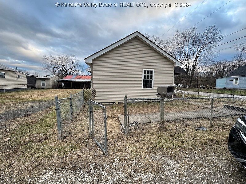 5001 Altizer Ave, Huntington, WV 25705 Zillow