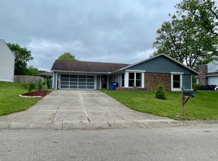4860 Sparrow Dr, Dayton, OH 45424