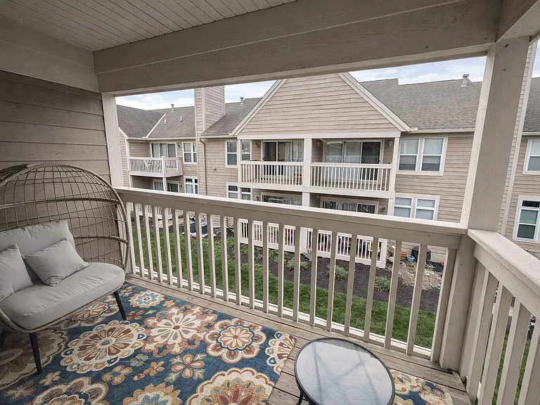 3470 Fishinger Mill Dr — Photo 7