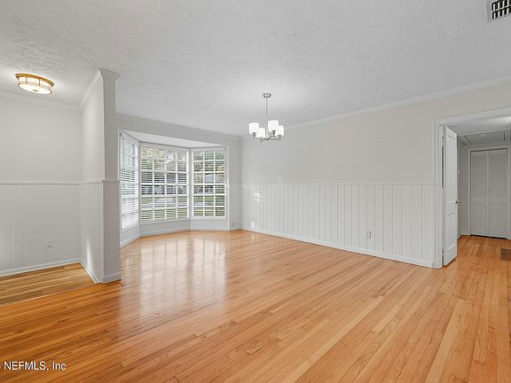 5th image of 1971 LAKEWOOD Circle S