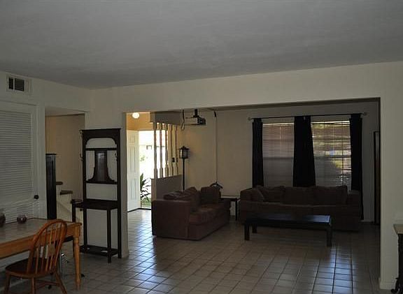 3rd image of 8511 Rockwood Ln