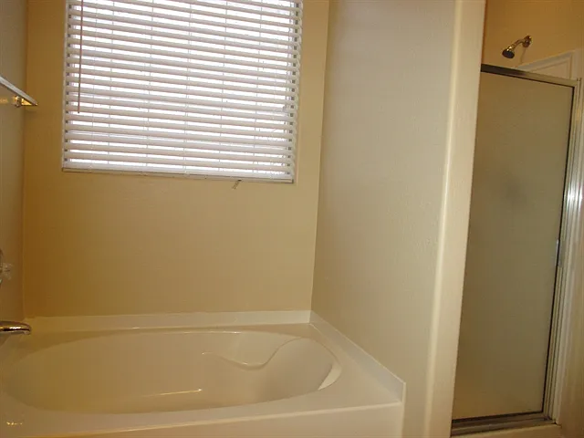 7242 W Saint Charles Ave — Photo 4