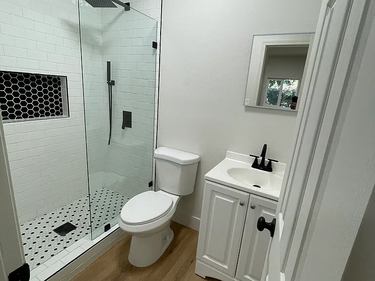 3707 Mayland Ave — Photo 12