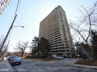 50 Quebec Ave #2401, Toronto, ON M6P 4B4