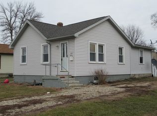 521 N Chestnut St, Princeton, IL 61356