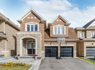 5 Felix Clos, Brampton, ON L7A 4K4