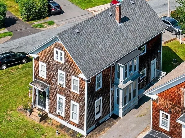 89 N Central St, East Bridgewater, MA 02333