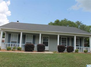 2504 Reabok Cir SW, Huntsville, AL 35803