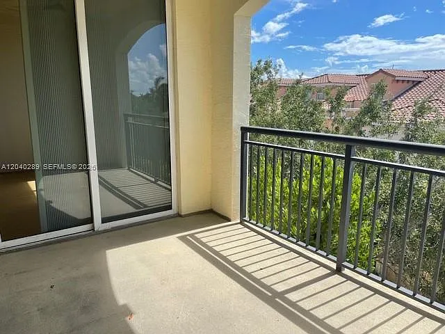 2409 Renaissance Way #409 — Photo 5