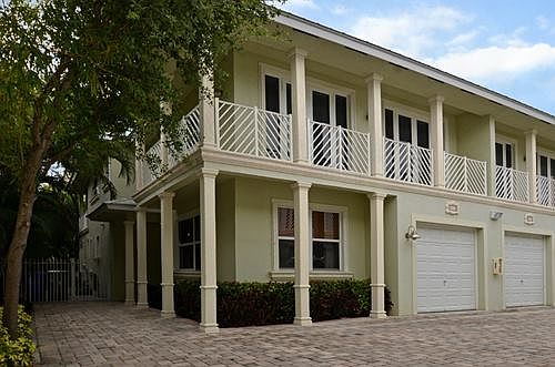 1st image of 3116 Aviation Ave #3116