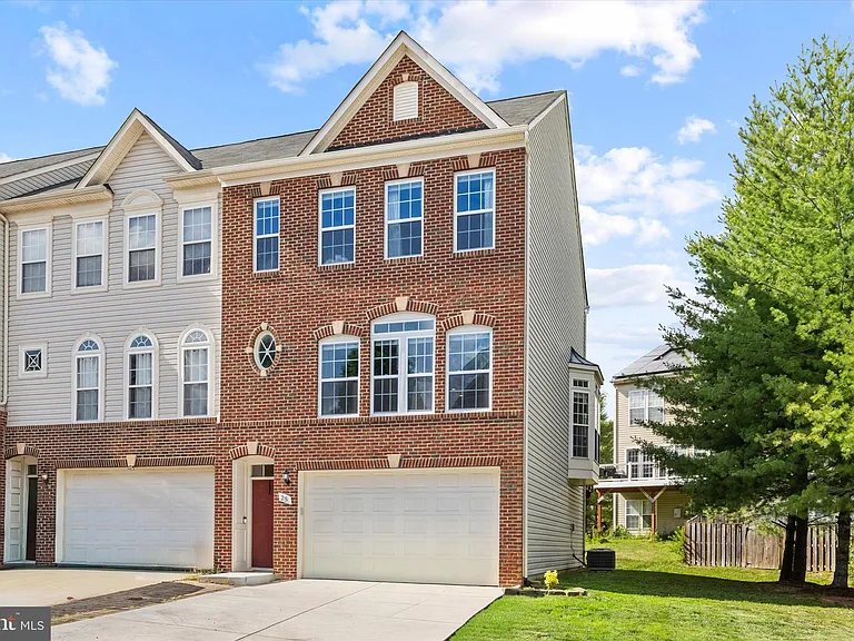 25 Hunting Creek Ln — Photo 2
