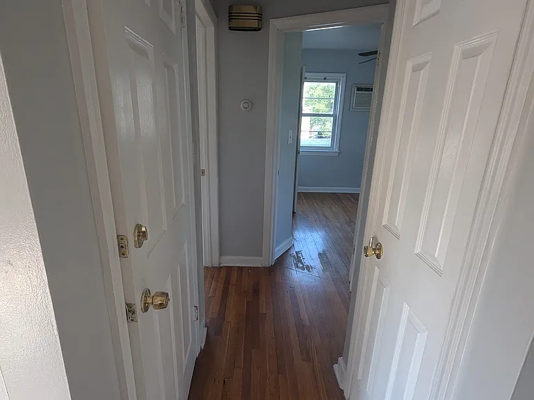 565 W 6th Ave — Photo 6