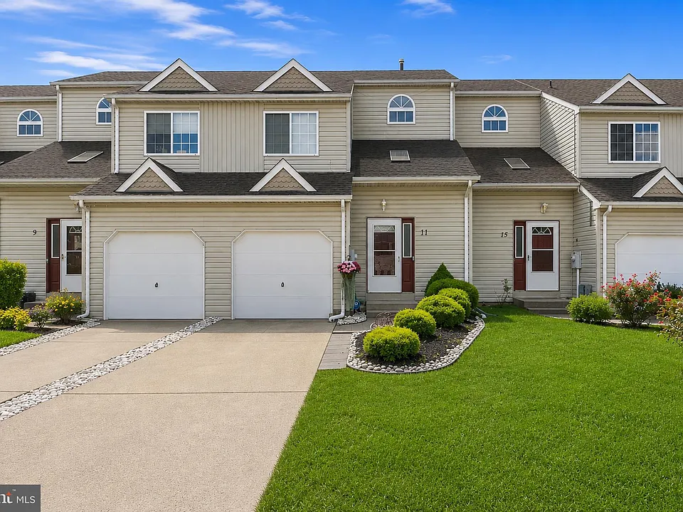 11 Caraway Ct