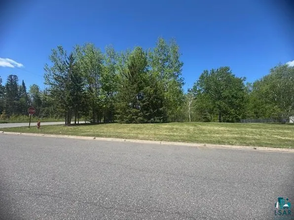 Meadow Dr, Hibbing, MN 55746
