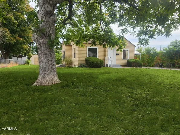1005 S 29th Ave, Yakima, WA 98902