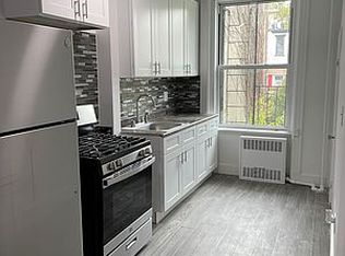 444 36th St APT 2L, Brooklyn, NY 11232