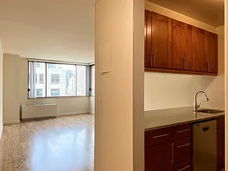 Rented by RELO REDAC INC.