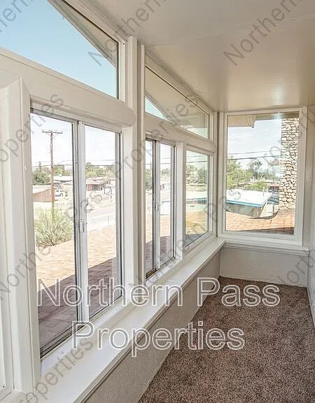 7600 Franklin Dr — Photo 31