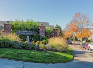 11617 SW Waterthrush Ter, Beaverton, OR 97007