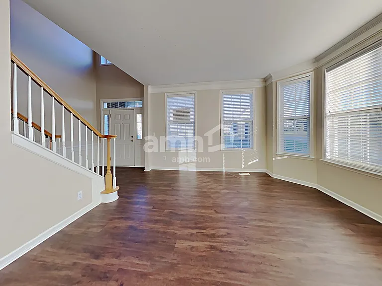 864 Brookdale Ln — Photo 7